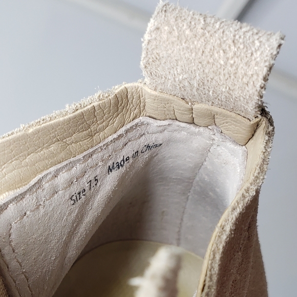 Dolce Vita Stacked Heel Pull-on Laser Cut Basket Weave Pointy Spade Bootie 7.5 - Picture 7 of 12